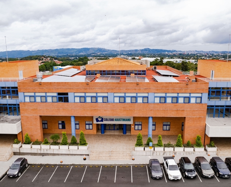 Colegio Agustiniano, Guatemala - APsystems EMEA